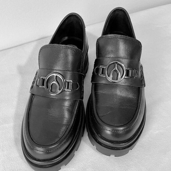 The WISHBONE Collection - Black Leather Loafer - Picture 1 of 12